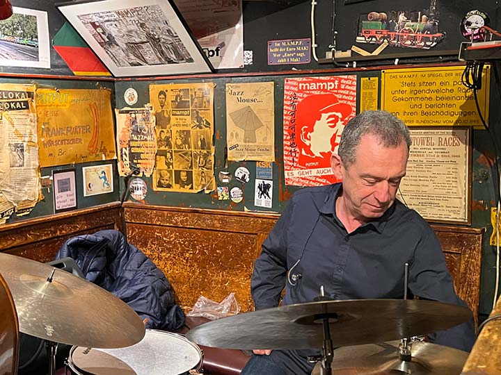 Jazzabend mit A.K.T. Axel Kaapke Trio im Jazzlokal Mampf Frankfurt